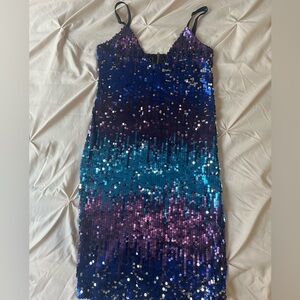 Sequined mini party dress 💙💜